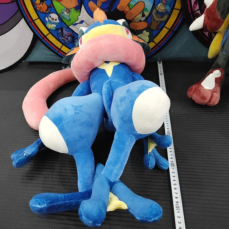 Peluches Pokémon XXL Lucario, Quajutsu, Zeraora Liberlo Glaziola et autres