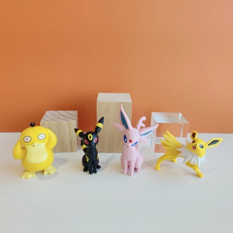 Lot de 7 figurines Pokémon Pikachu Lucario Jolteon Espeon Psyduck