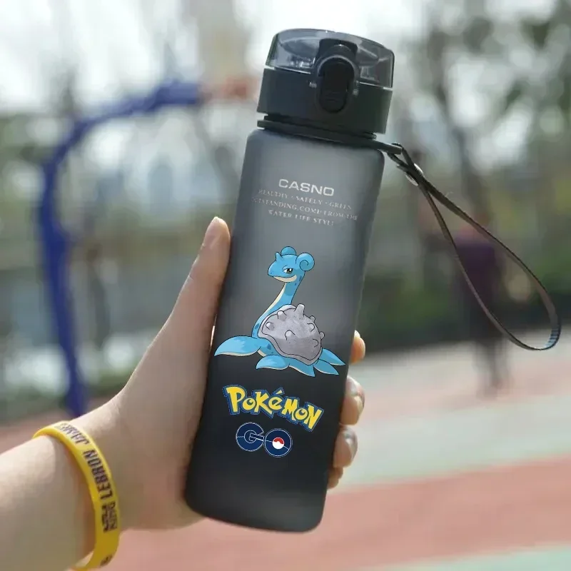 Gourde Pokemon 560ML pour le sport, l'école, l'été