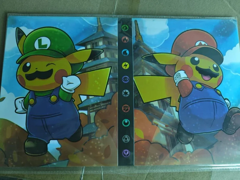 Album livret collector pouvant contenir jusqu'à 240 cartes Pokémon