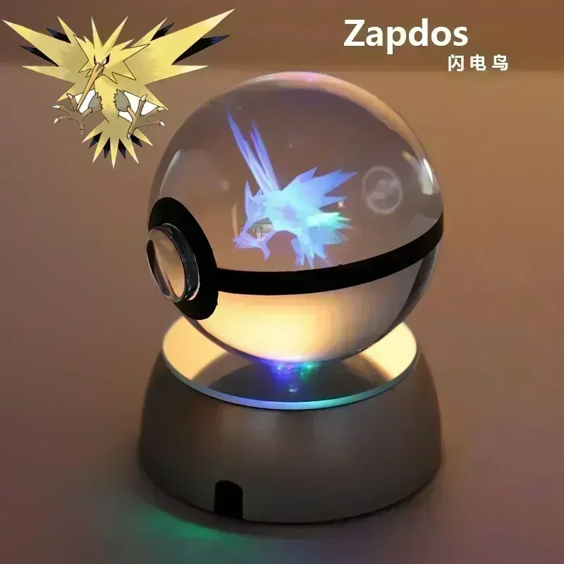 Crystal Pokeball avec effet 3D Realxo Mewtwo Pikachu et bien plus encore.