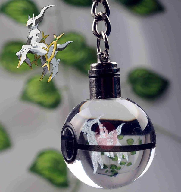 Pendentif Pokeball avec motifs Pokemon et changements de couleur