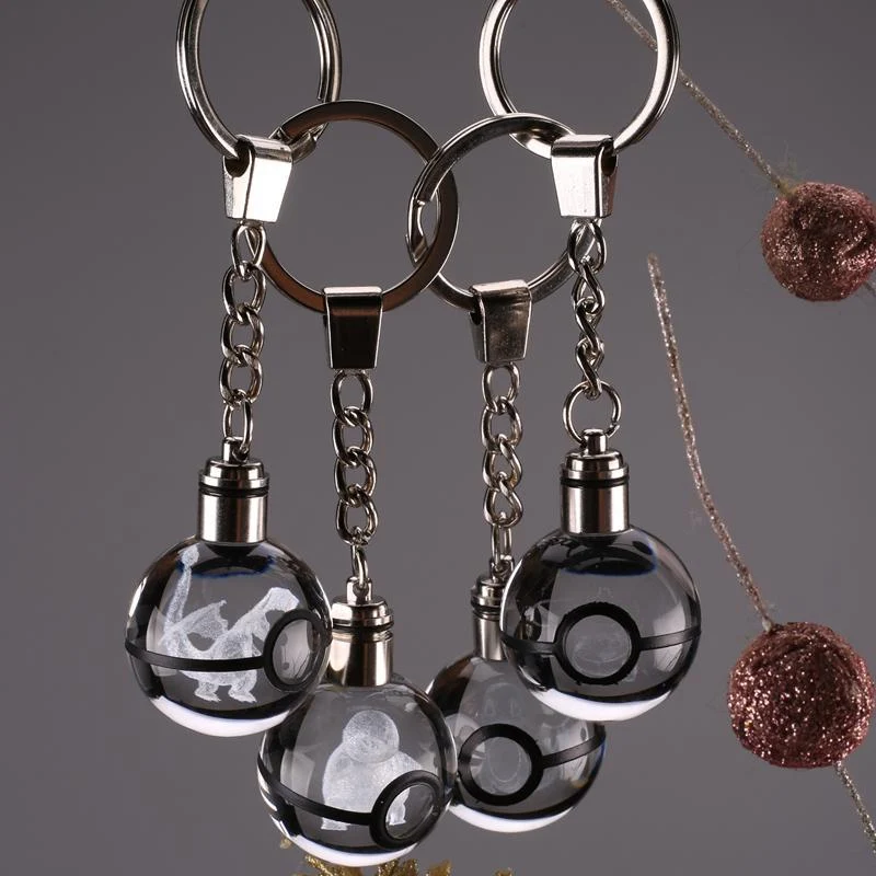 Pendentif Pokeball avec motifs Pokemon et changements de couleur