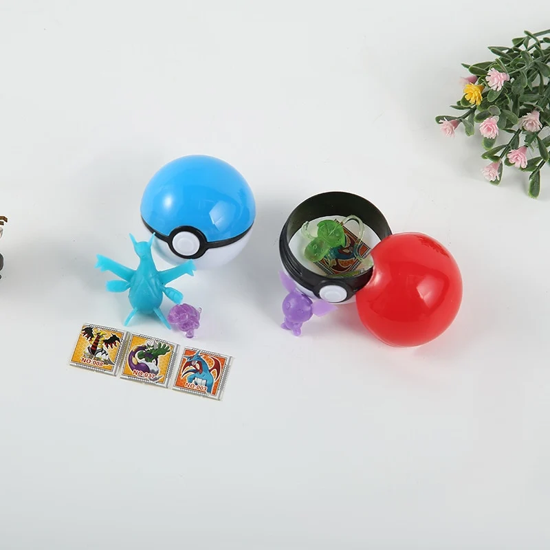 50 pièces de Pokémon Poké Balls, remplies de figurines et d'autocollants