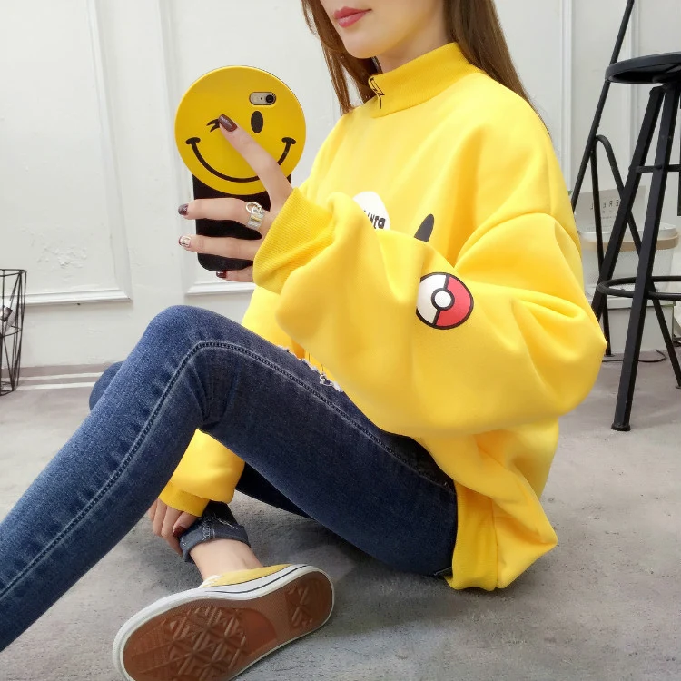 Élégant pull Pokemon Pikachu extra long