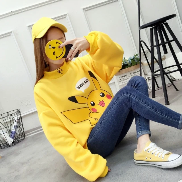 Élégant pull Pokemon Pikachu extra long