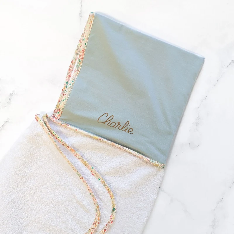 Cape de bain personnalisée Les Fils