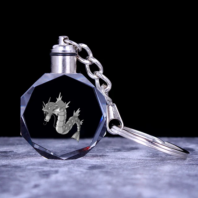 Pendentif en cristal Pokemon avec effet 3D - nombreux motifs