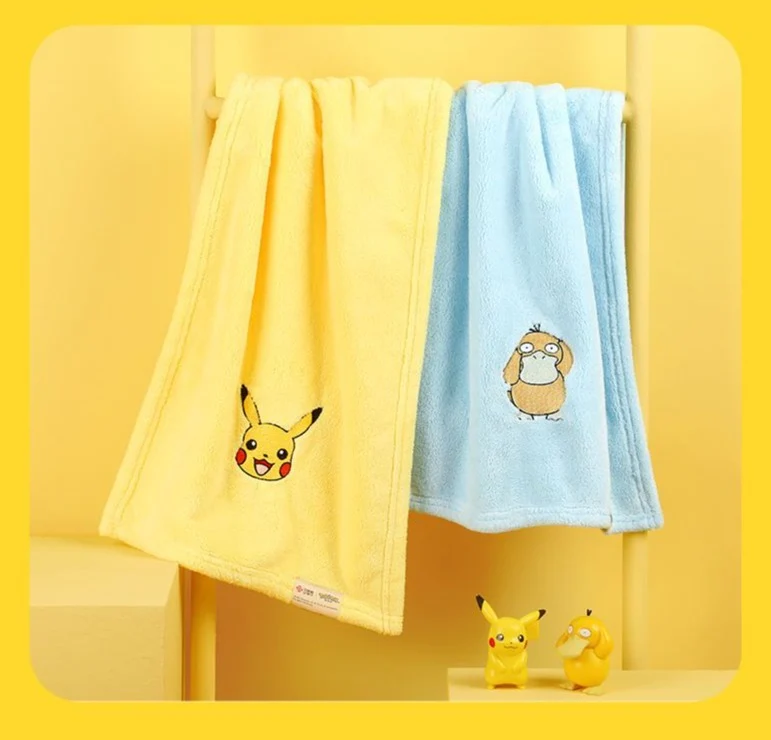 Serviettes de bain avec Pokemon Pikachu et autres motifs