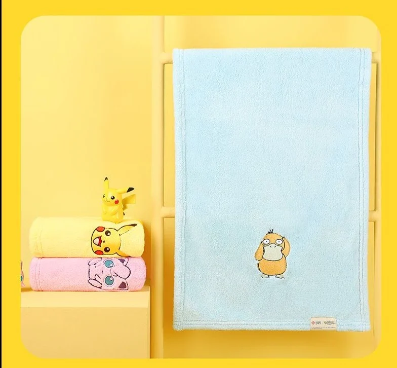Serviettes de bain avec Pokemon Pikachu et autres motifs