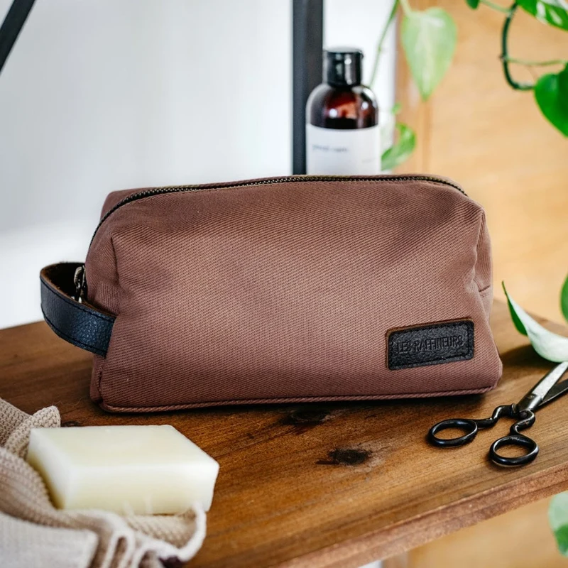 Trousse de toilette homme